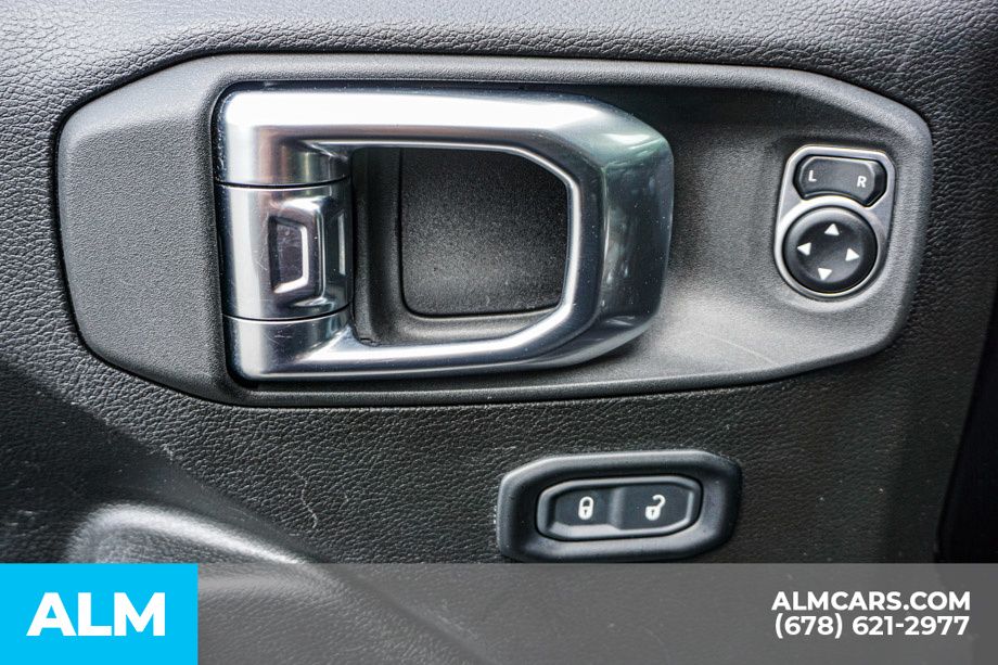 2025 Jeep Wrangler 4-Door Rubicon - Photo 51