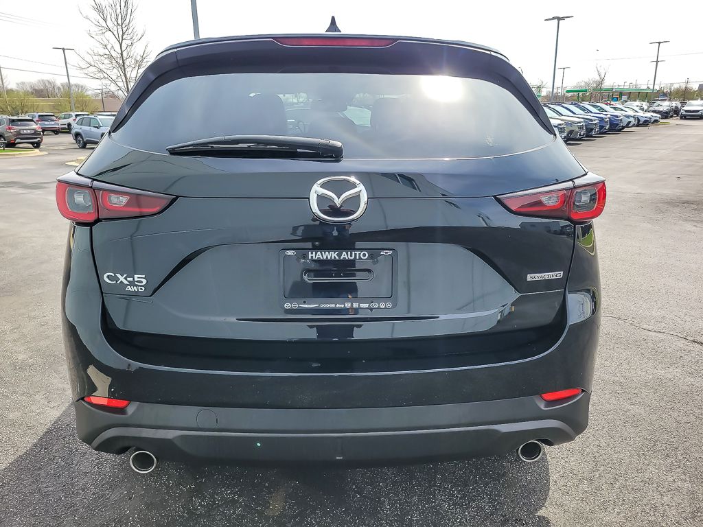 View vehicle photo 5