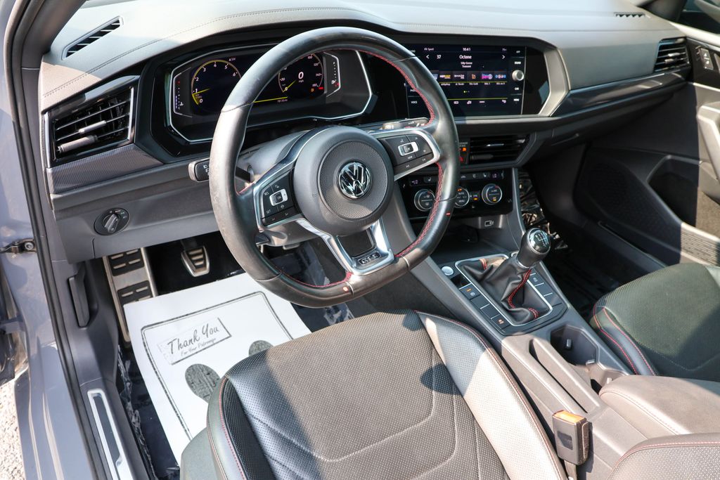 2019 Volkswagen Jetta GLI 2.0T S 3