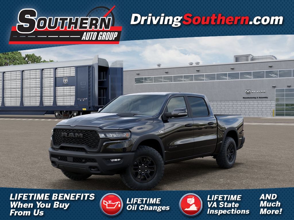 Diamond Black Crystal Pearlcoat 2026 RAM 1500 Pickup Truck Four-Wheel Drive 8-Speed Automatic