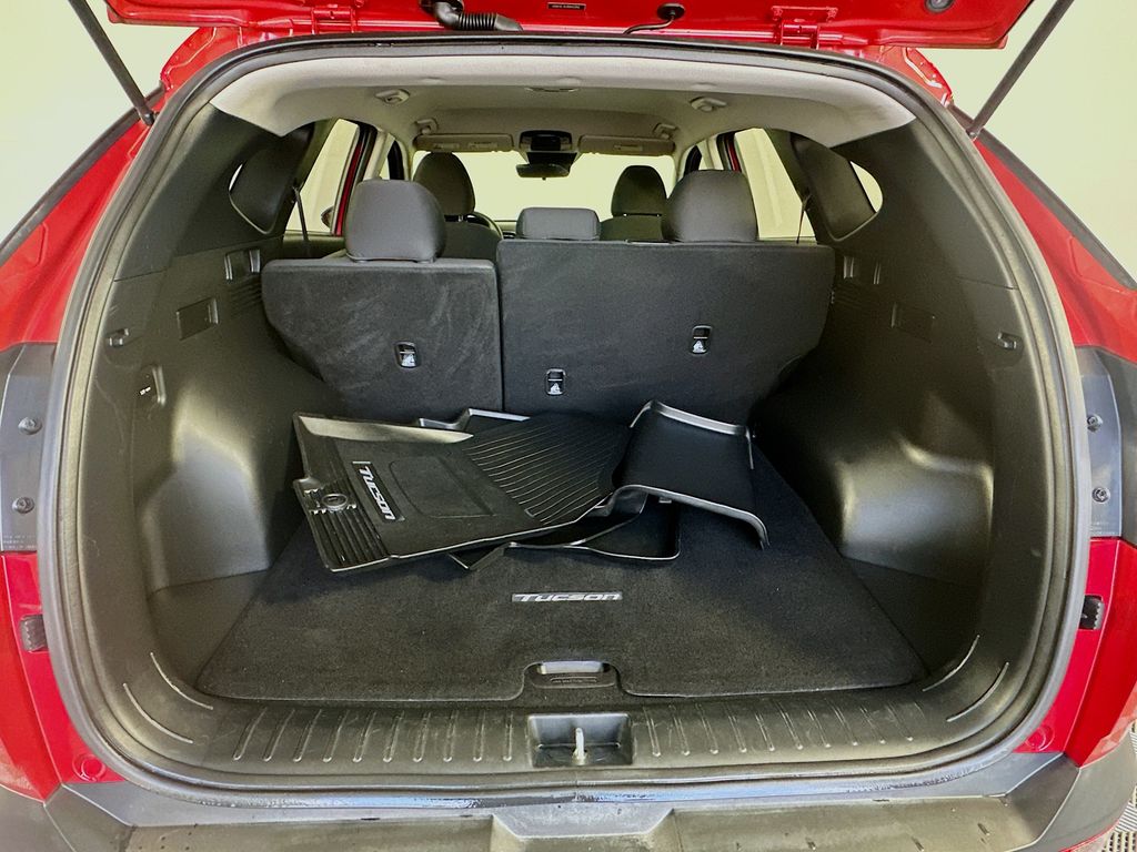 Thumbnail: 2022 Hyundai Tucson - 24