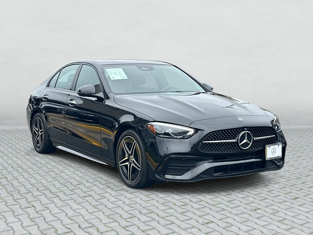 Thumbnail: 2025 Mercedes-Benz C-Class - 3