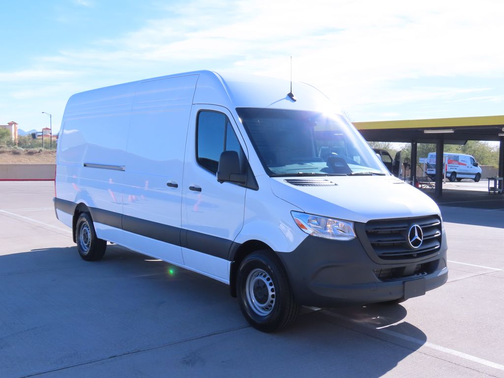 Thumbnail: 2026 Mercedes-Benz Sprinter - 3