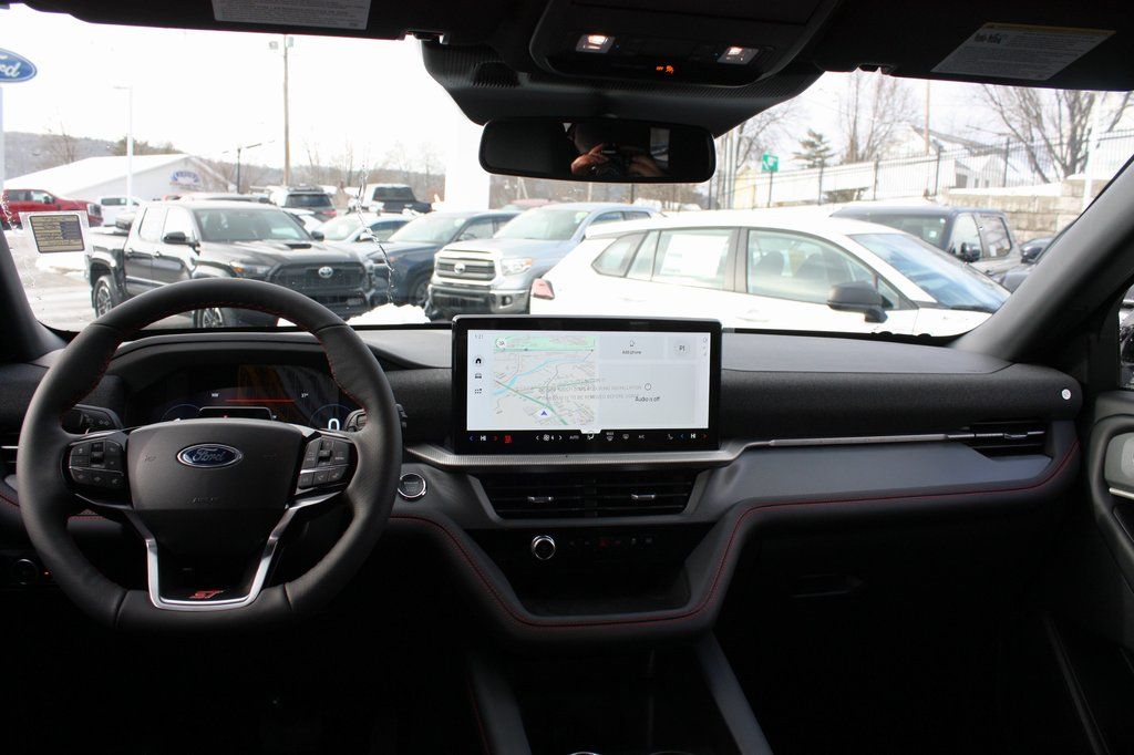 2026 Ford Explorer ST - Photo 16