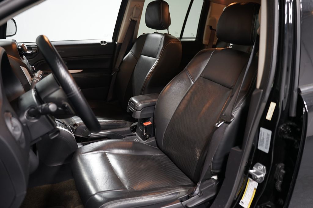 Thumbnail: 2017 Jeep Compass - 6