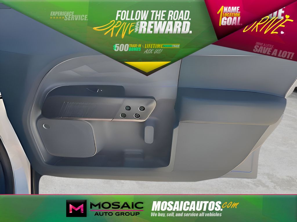 New 2025 Ford Maverick XLT Trucks