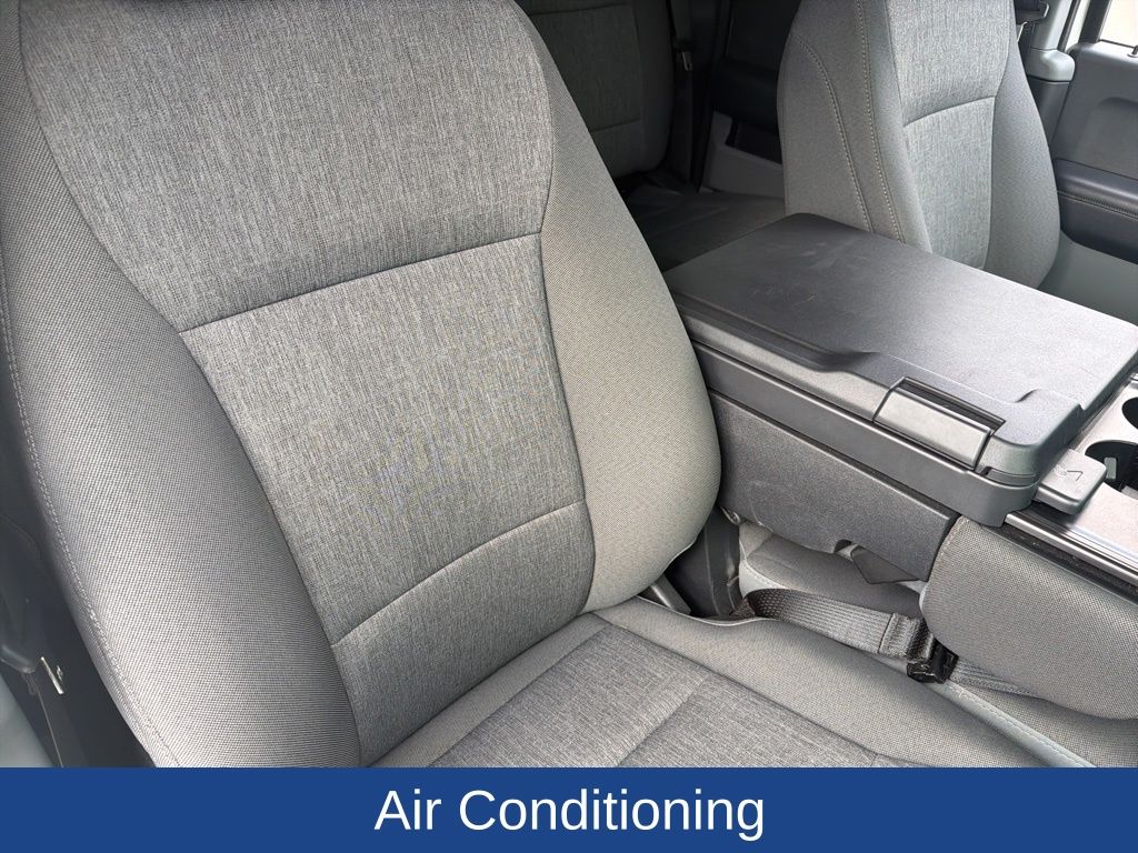 2025 Ford F-350 Super Duty XL