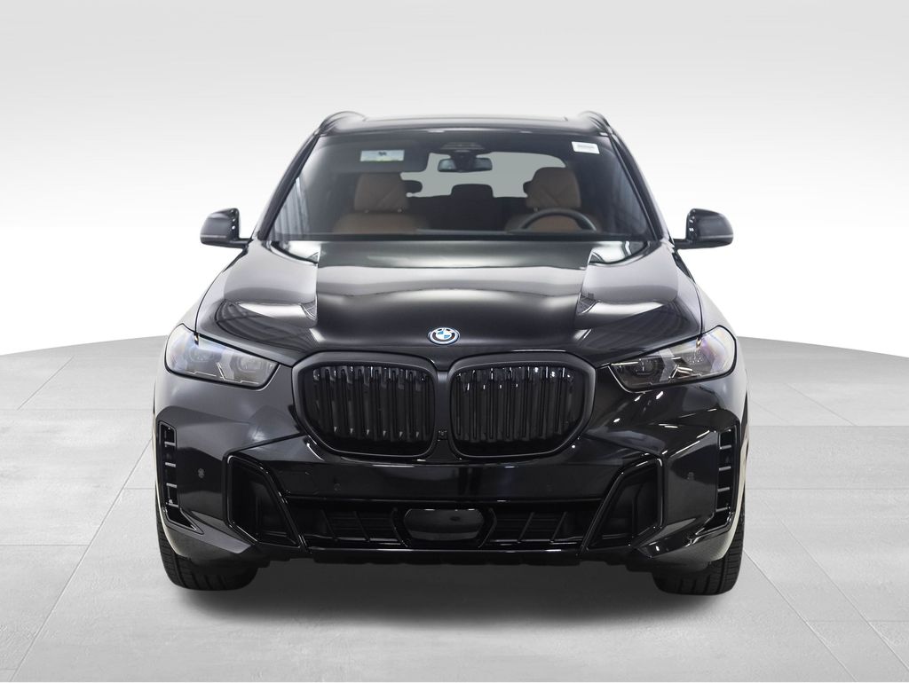 2026 BMW X5 xDrive50e 8