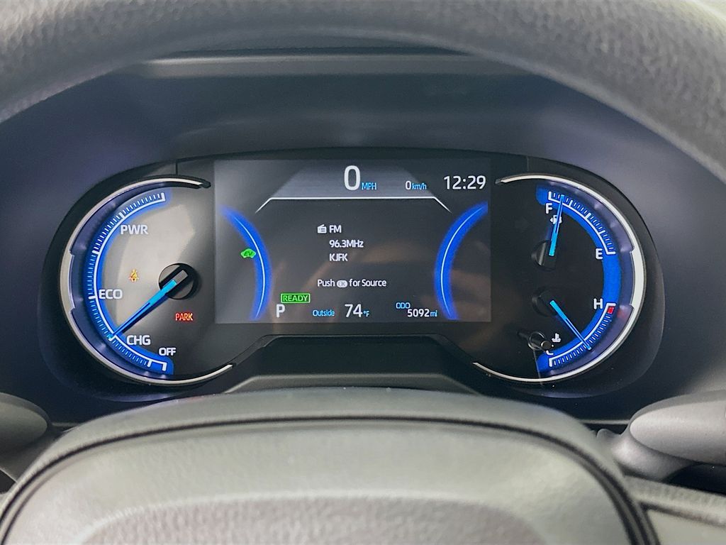 Thumbnail: 2025 Toyota RAV4 - 12