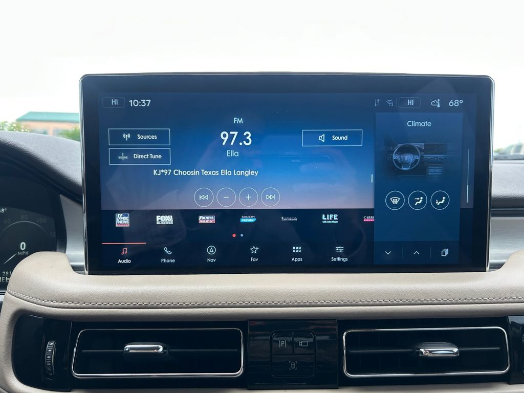 Used Car 2022 Lincoln Nautilus  Standard For Sale Under $30,000 In Floresville, Texas