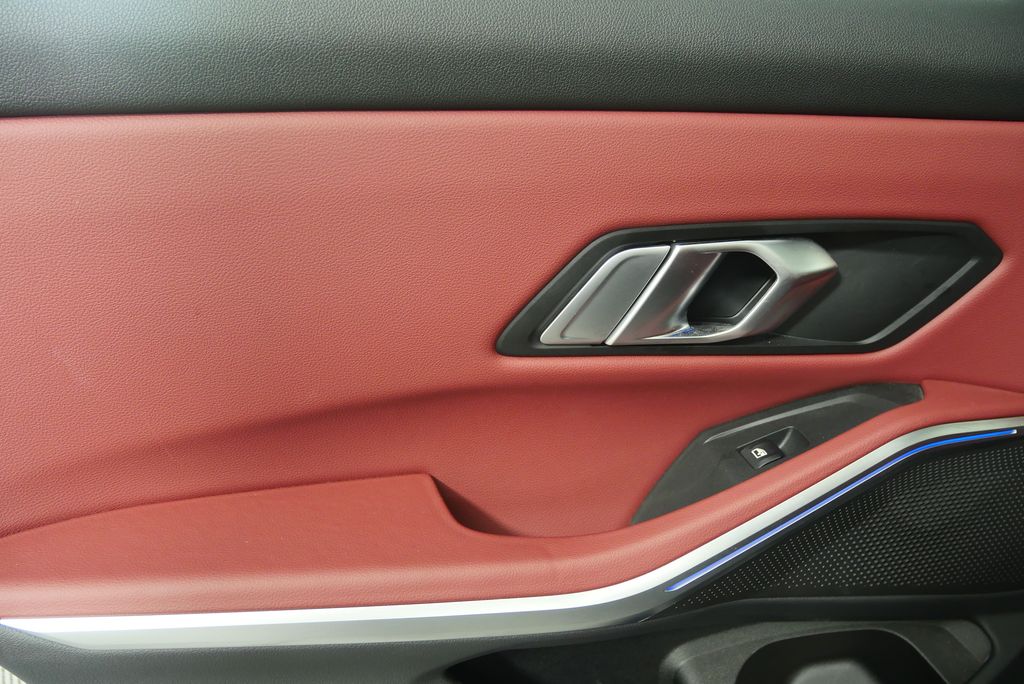 2022 BMW 3 Series 330i 14