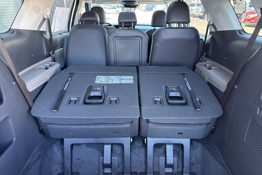 new 2026 Kia Carnival car, priced at $48,845