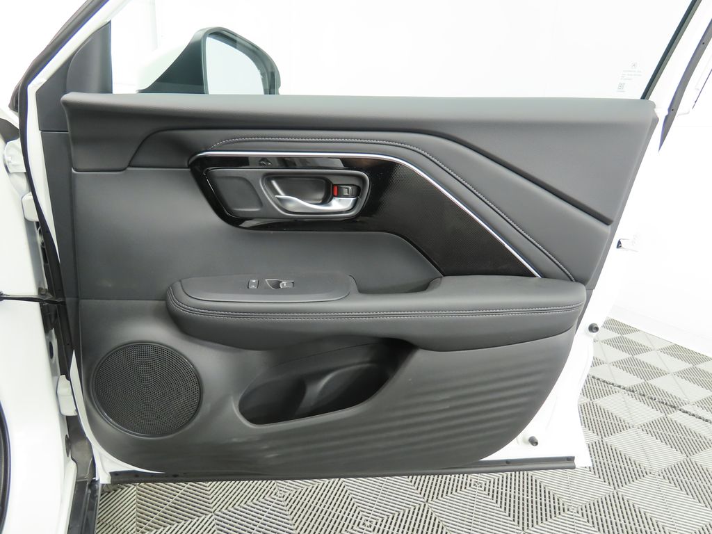 2025 Acura ADX  26