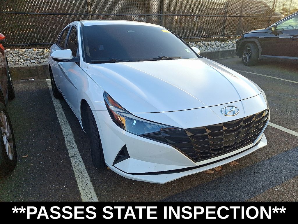 Thumbnail: 2021 Hyundai Elantra - 4