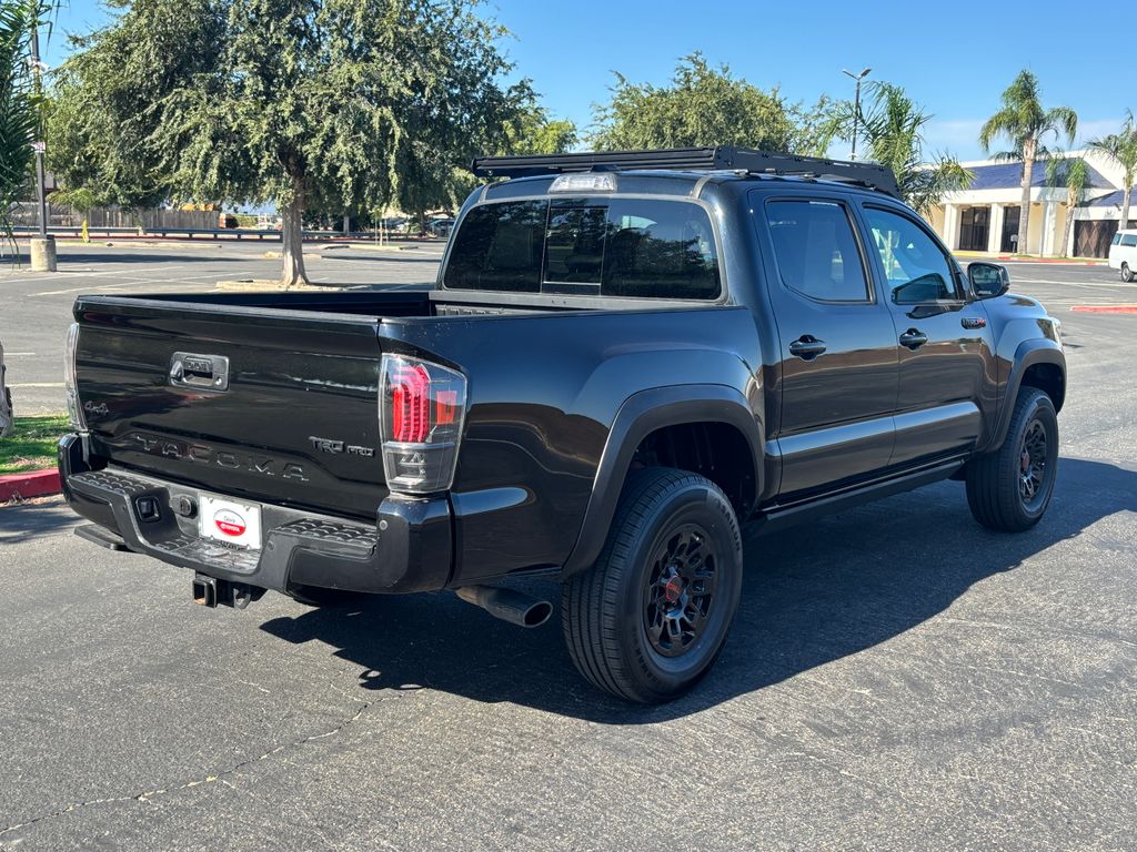 Thumbnail: 2019 Toyota Tacoma - 5