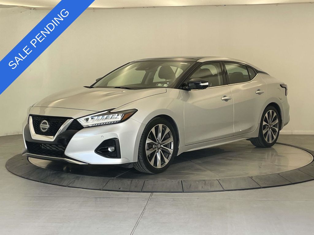 Brilliant Silver Metallic 2019 Nissan Maxima Platinum FWD Sedan Front-Wheel Drive Continuously Variable Transmission