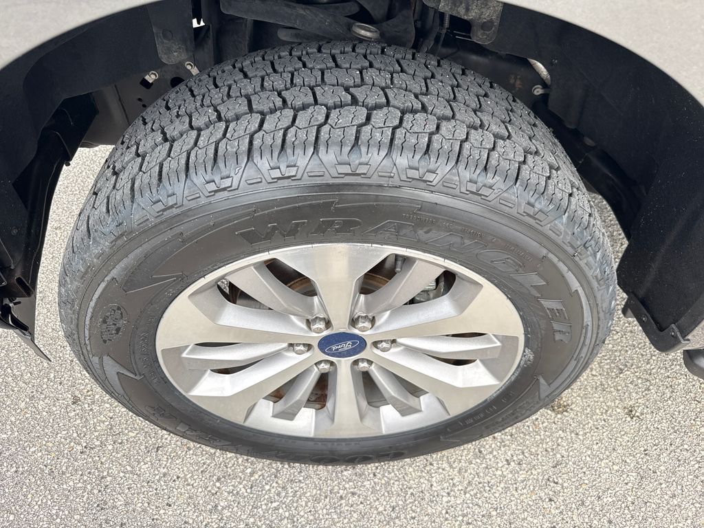Used 2018 Gray Ford STX image 11