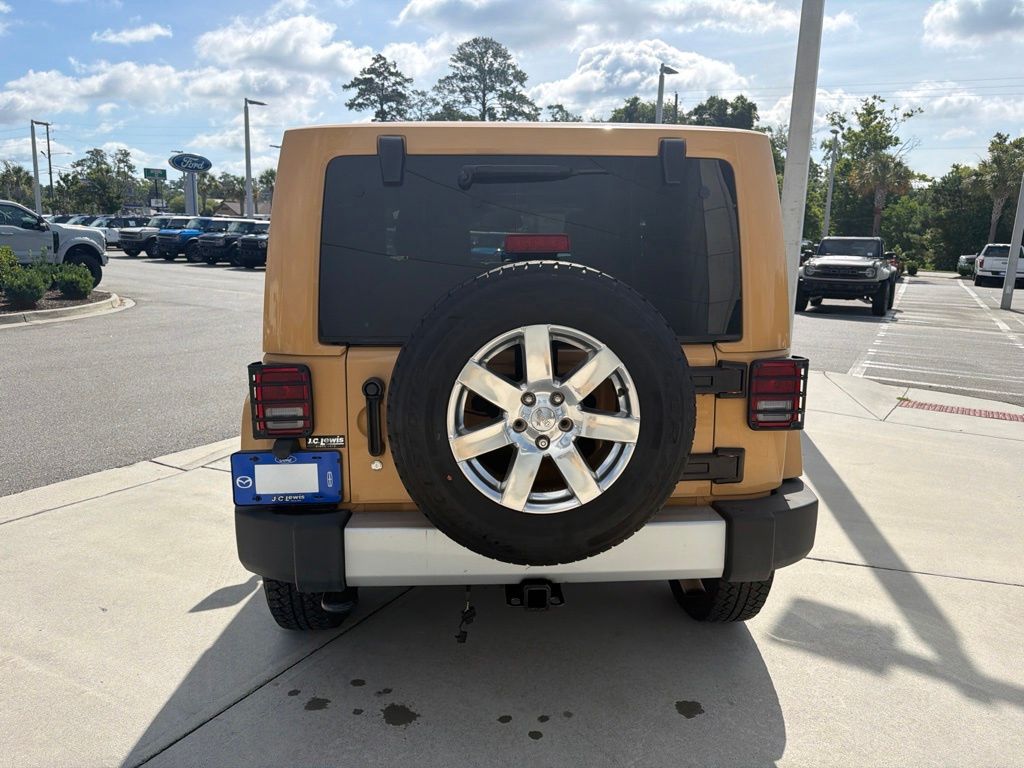 2013 Jeep Wrangler Sahara