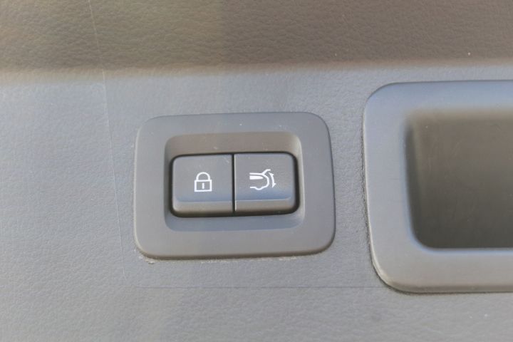 Used Car 2024 Mazda Cx-50  2.5 S Preferred Package For Sale Under $25,000 In Georgetown, Texas