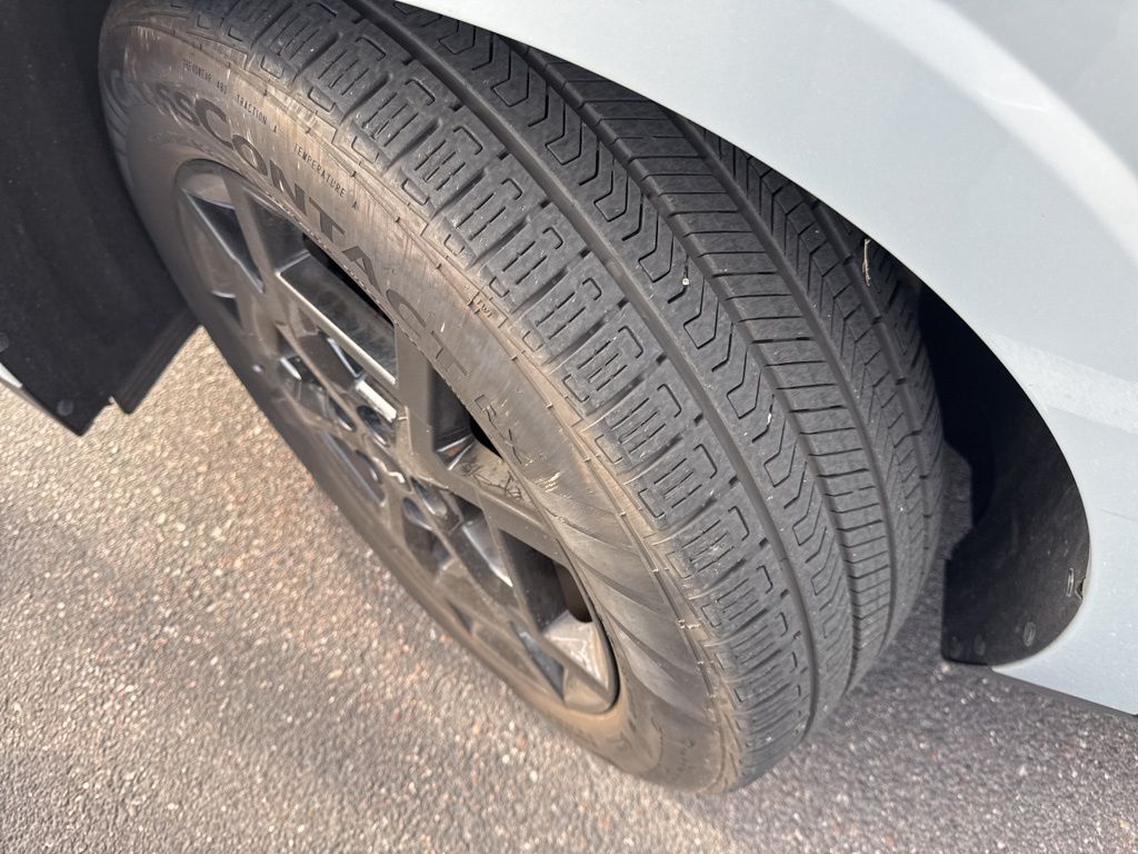 Thumbnail: 2025 Kia Carnival - 4