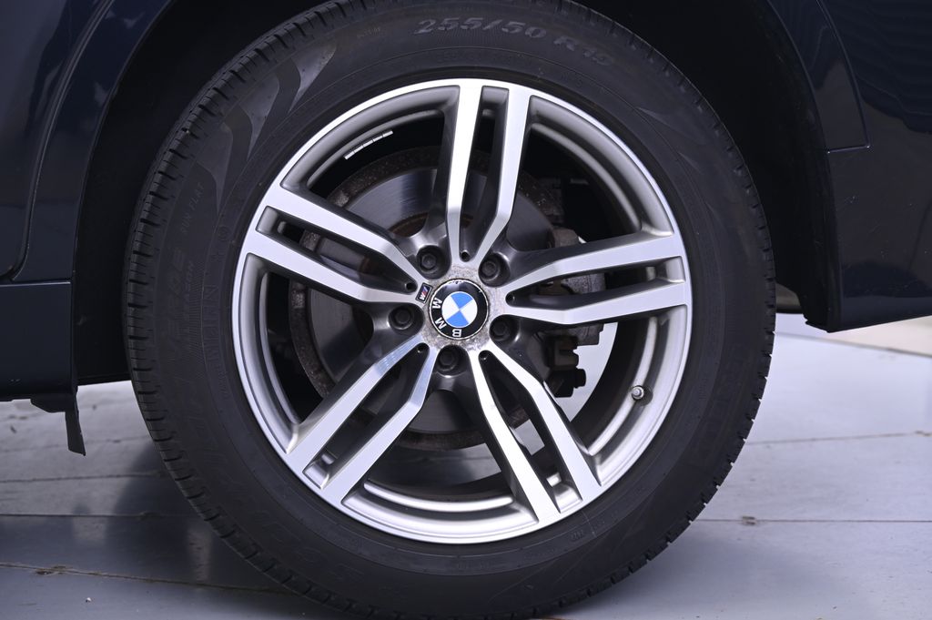 Thumbnail: 2016 BMW X6 - 12