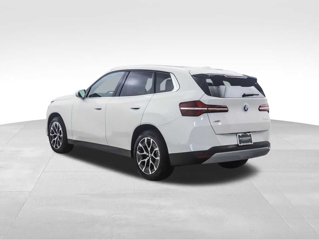 Thumbnail: 2026 BMW X3 - 3