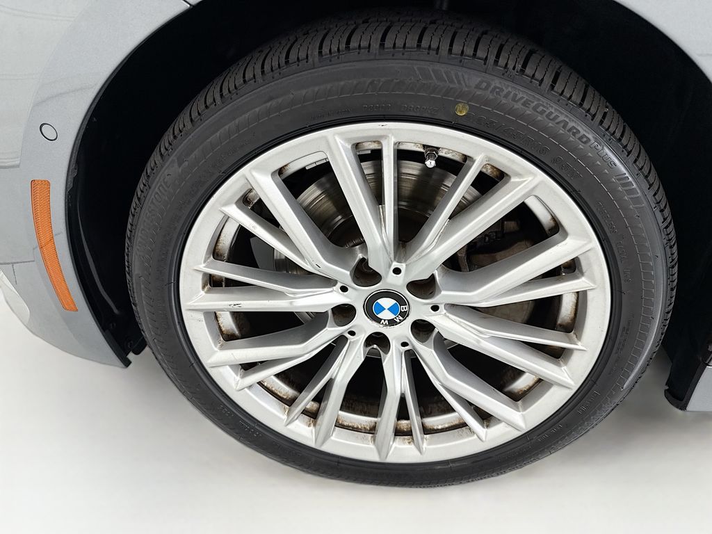 Thumbnail: 2023 BMW 3 Series - 29