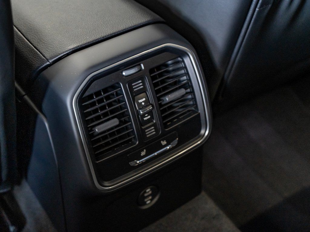 New 2025  Porsche  image 24