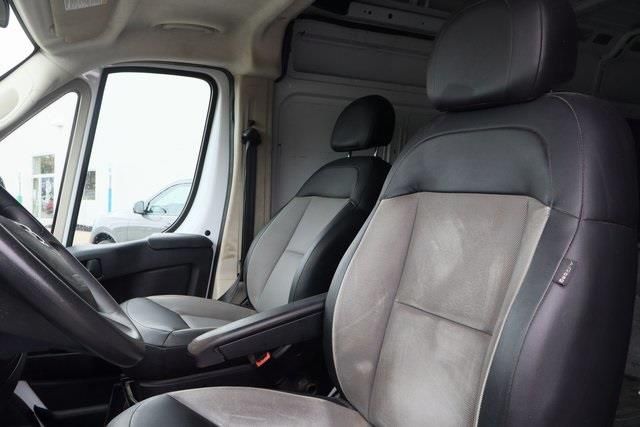 2021 Ram ProMaster 2500 High Roof 16