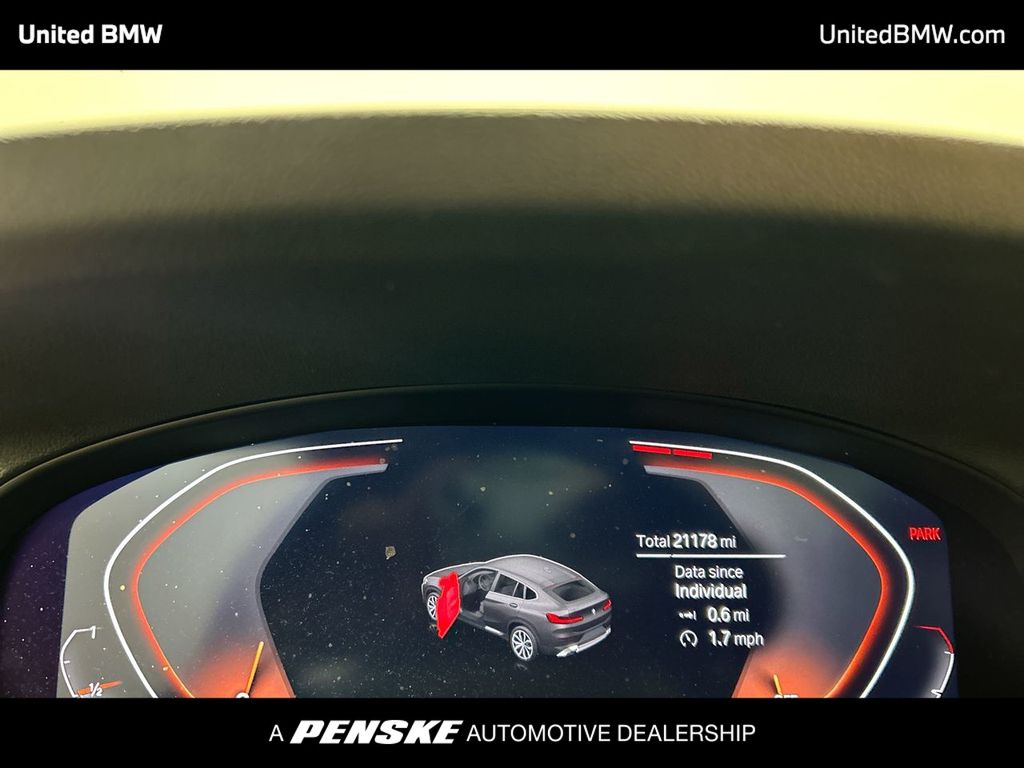Thumbnail: 2025 BMW X4 - 15
