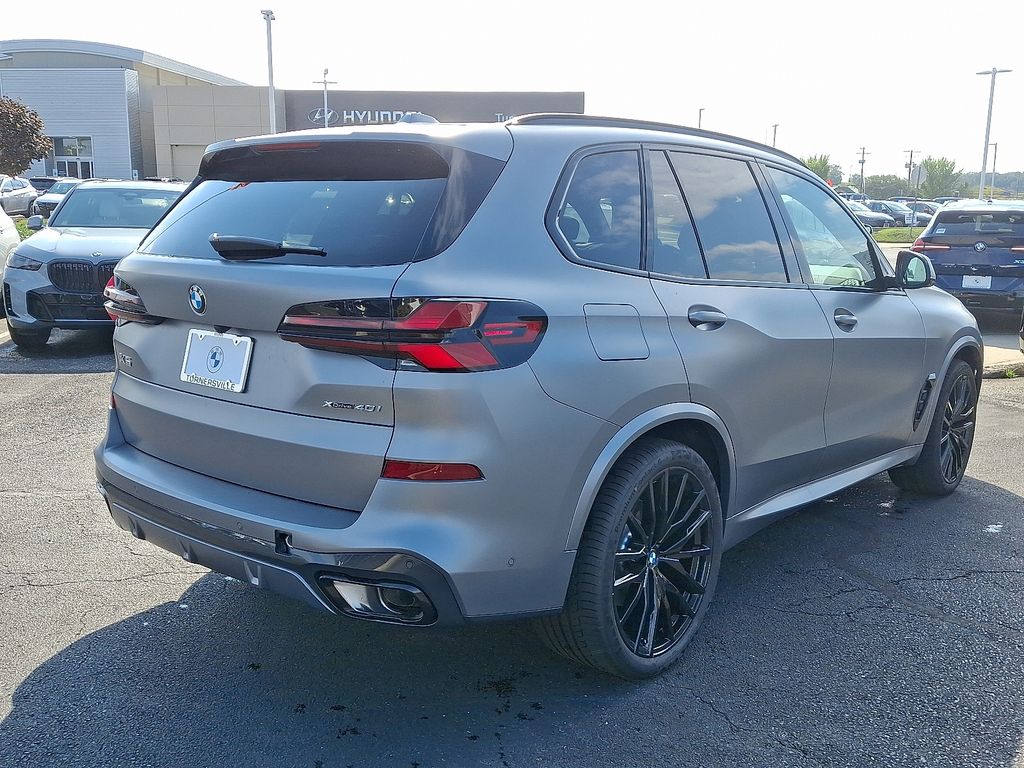 Thumbnail: 2026 BMW X5 - 4