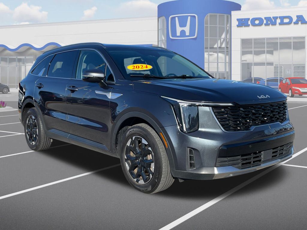 2024 Kia Sorento S FWD