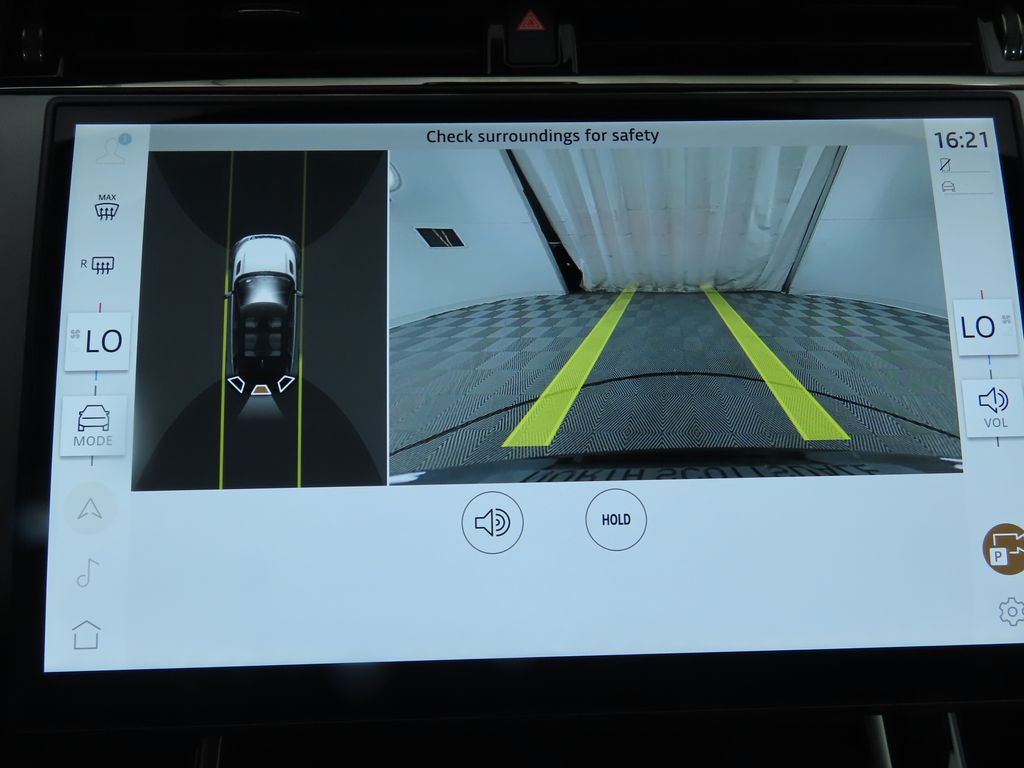 Thumbnail: 2026 Land Rover Range Rover Evoque - 16