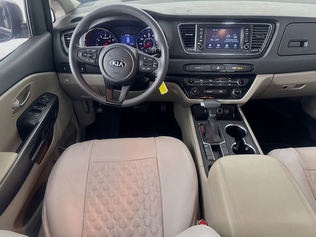 Used Car 2020 Kia Sedona  Lx For Sale Under $20,000 In Austin, Texas