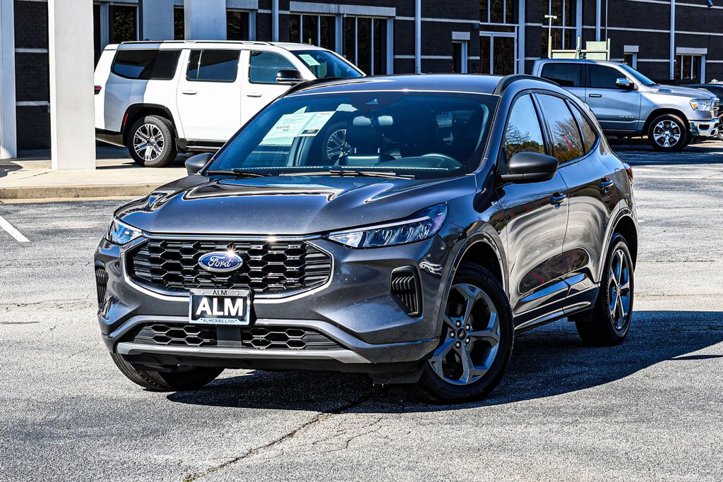 2024 Ford Escape ST-Line