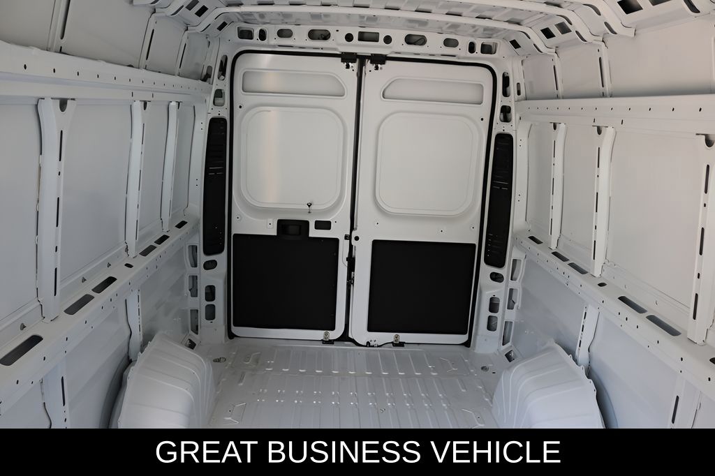 Used 2025 White Ram High Roof image 19
