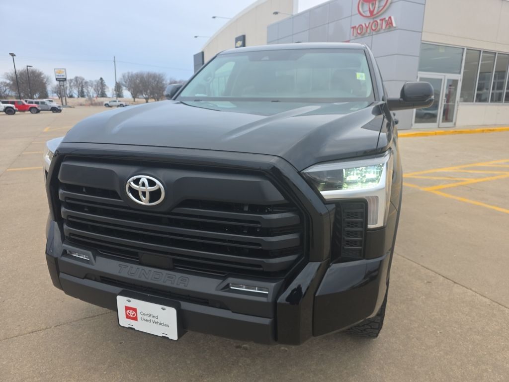 2023 Toyota Tundra SR5 CrewMax Cab 4WD