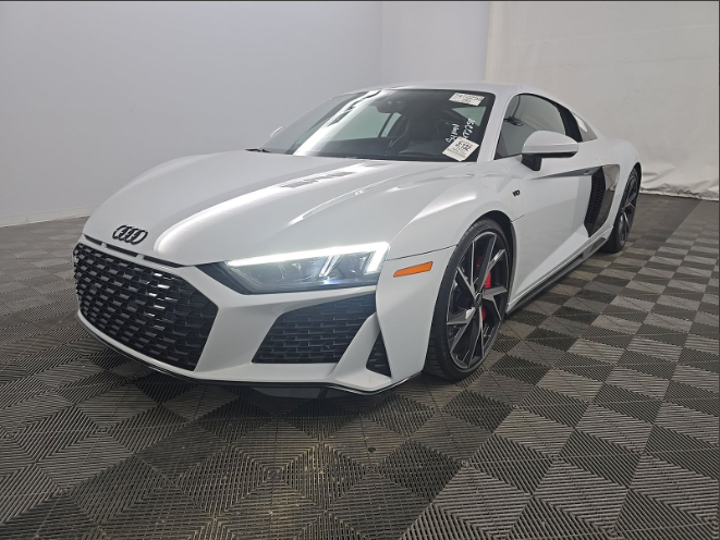 Suzuka Gray Metallic 2023 Audi R8 Coupe Rear-Wheel Drive 7-Speed Automatic
