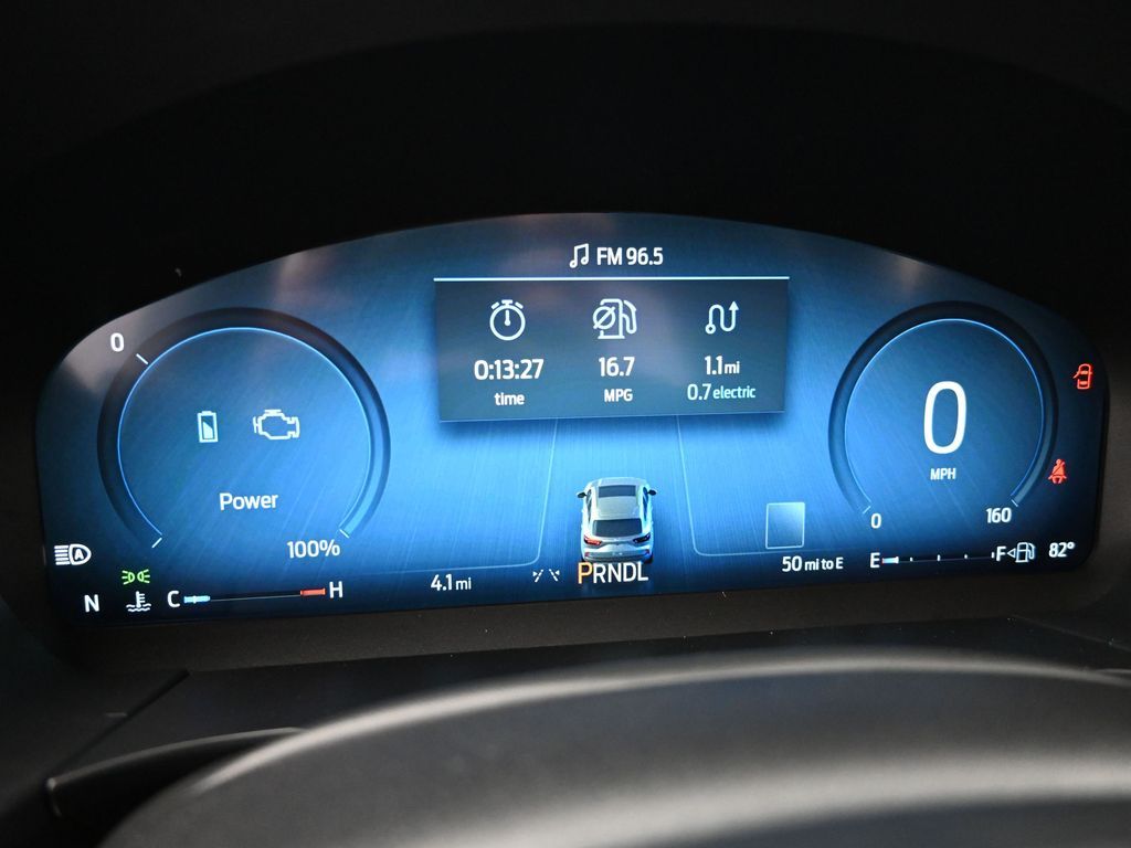 2025 Ford Escape ST-Line Select