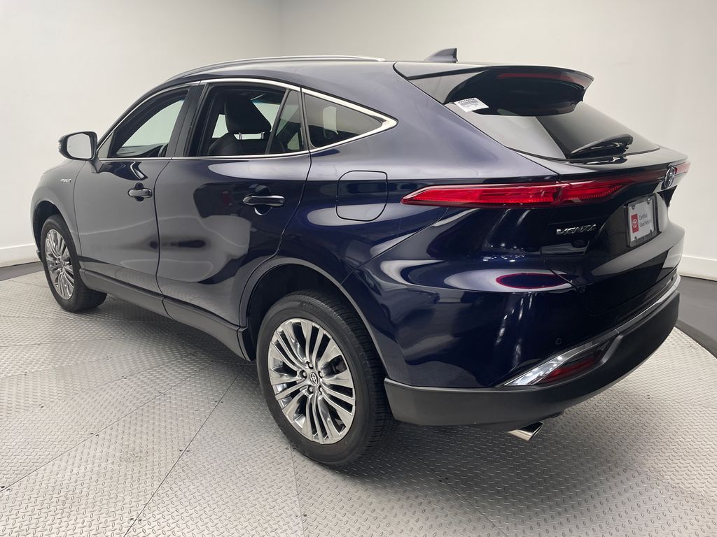 2021 Toyota Venza XLE 7