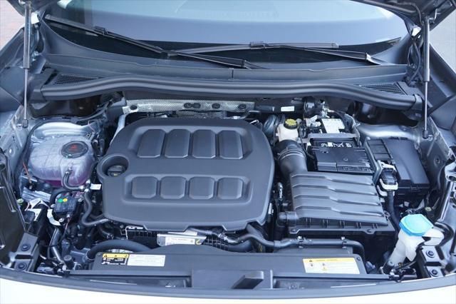 Thumbnail: 2026 Volkswagen Tiguan - 13