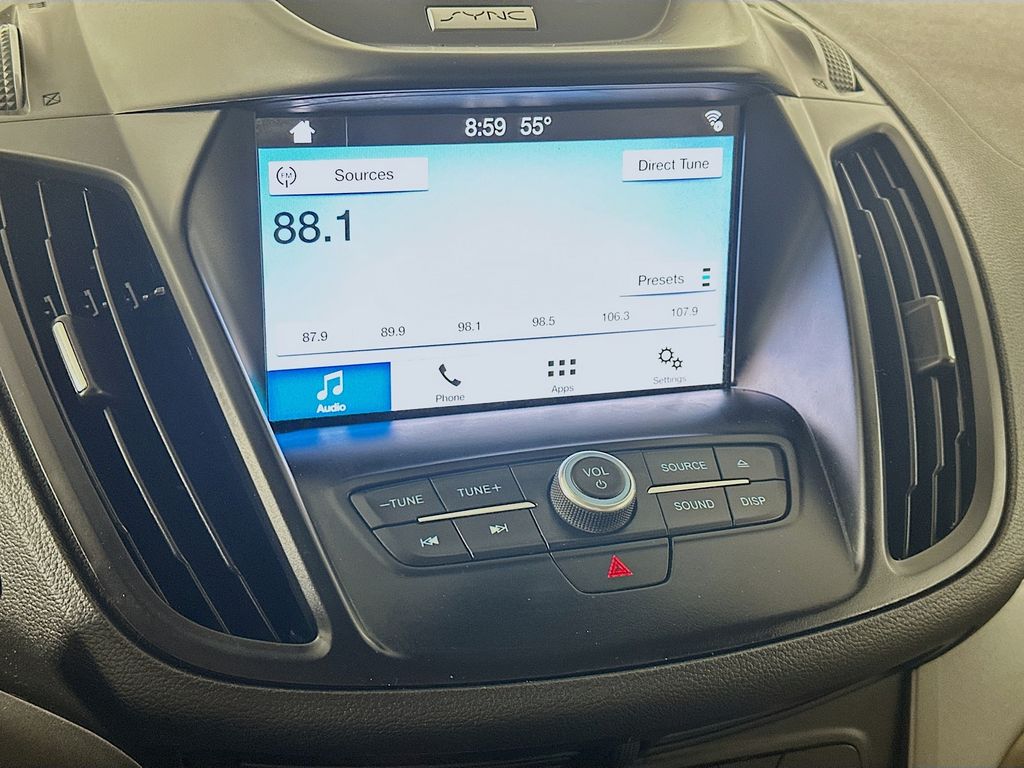 Used 2017 White Ford SE image 17