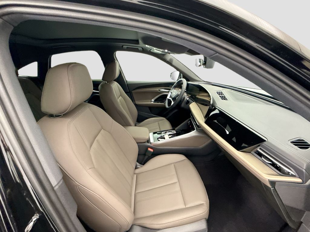 Thumbnail: 2026 Audi Q5 - 19