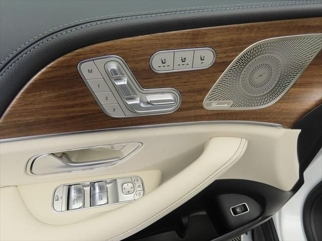 Thumbnail: 2026 Mercedes-Benz GLE - 23