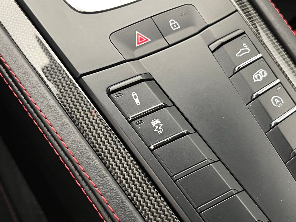 Thumbnail: 2023 Porsche 718 Cayman - 17