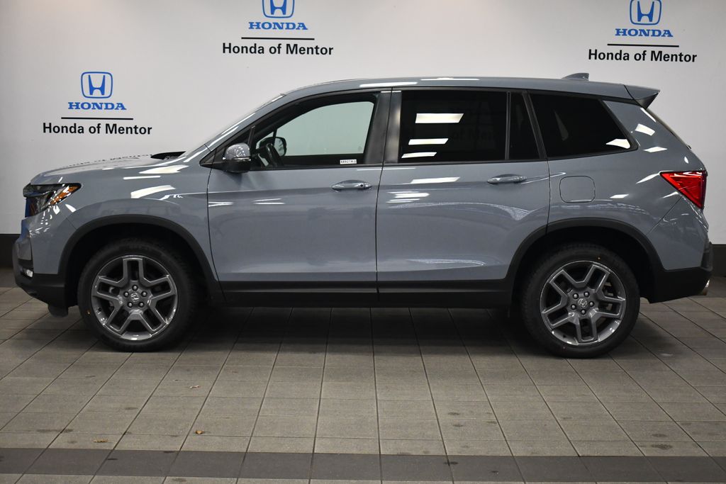 Thumbnail: 2023 Honda Passport - 2