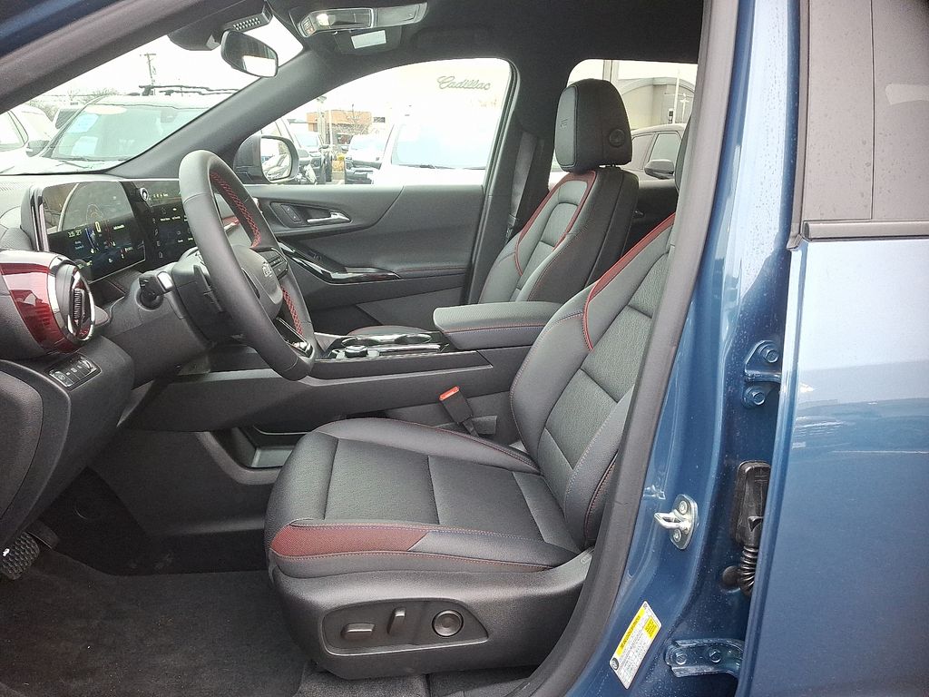 Thumbnail: 2026 Chevrolet Equinox - 6