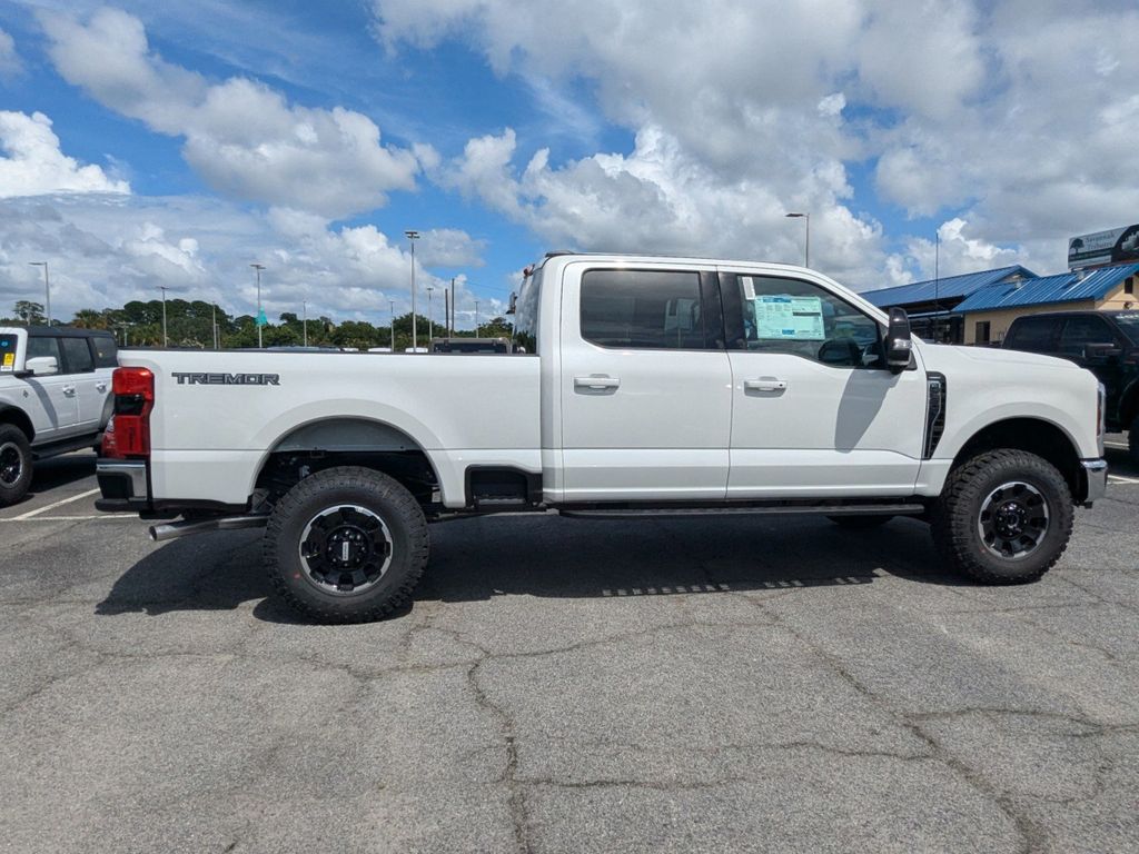 2025 Ford F-250 Super Duty Lariat