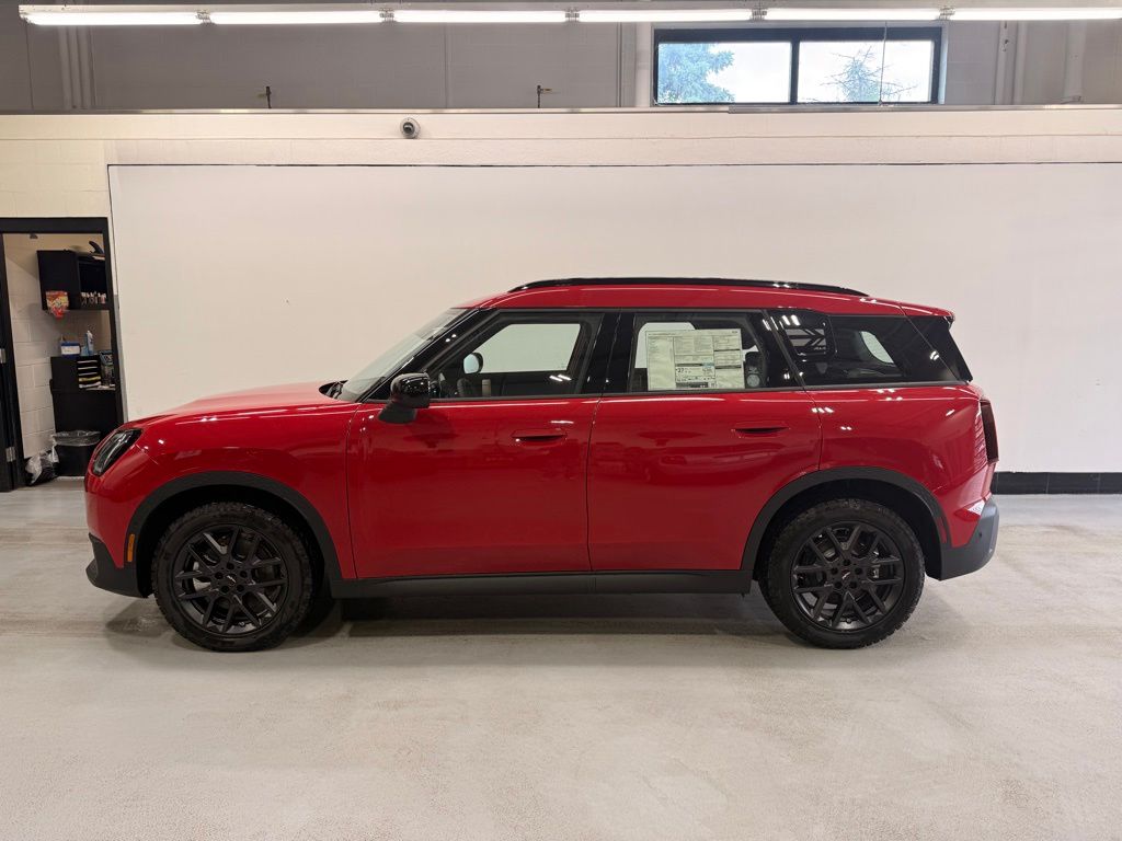 Thumbnail: 2027 MINI Cooper Countryman - 2