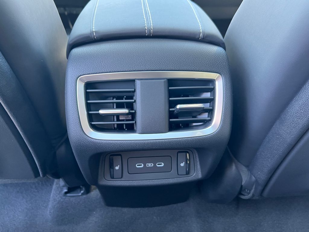 Thumbnail: 2026 Acura RDX - 31